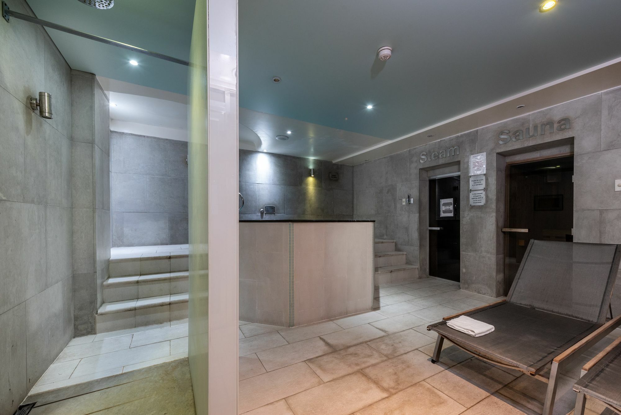 Roland House Aparthotel London Ngoại thất bức ảnh